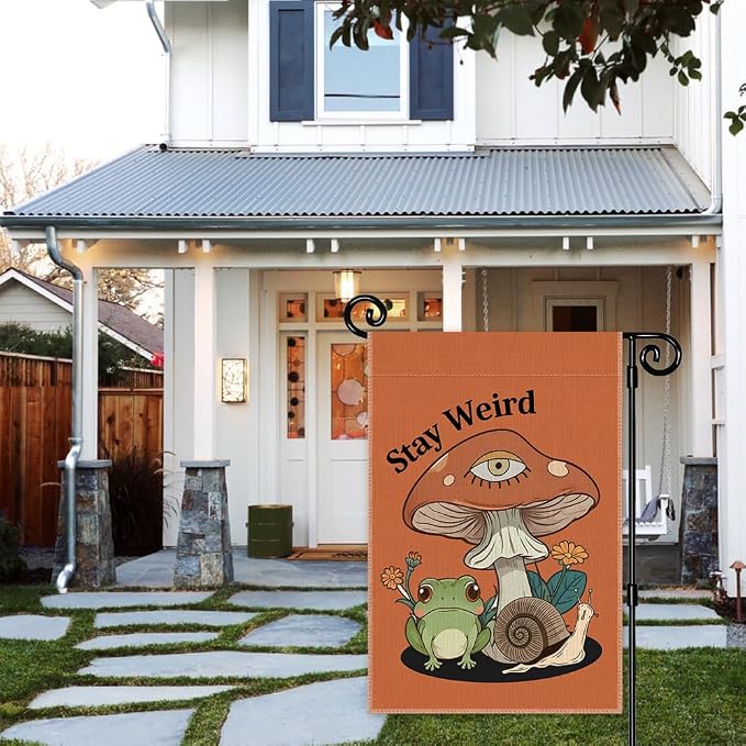 Stay Weird Garden Flag, Funny Frog Mushrooms Summer Yard Flag - Image 5