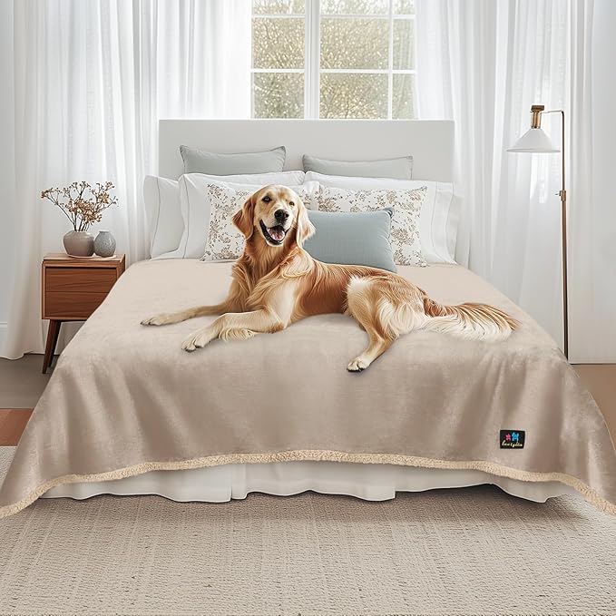 Luciphia Waterproof Pet Blanket, Liquid Pee Proof Dog Blanket by luciphia